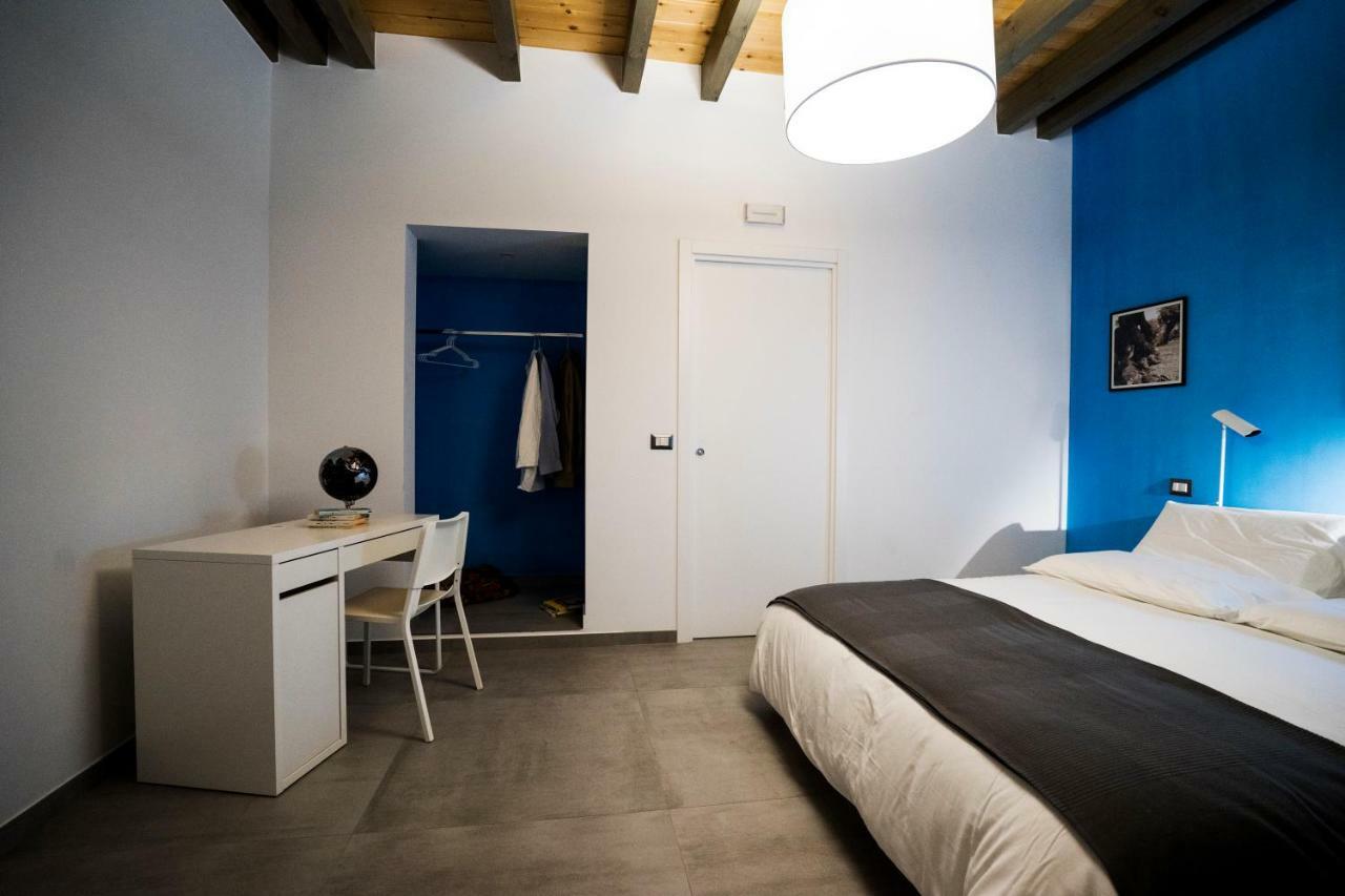 ホテル La Casa Di Raffaele マテーラ エクステリア 写真
